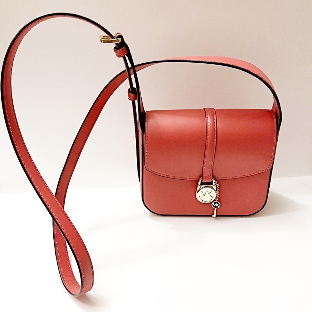 ✨NWT • MICHAEL KORS LYRA SMALL FLAP CROSSBODY MK KEY LOCK BAG PURSE